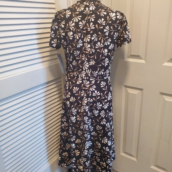 NWT London Times Crepe Tie Neck A-line Dress - Size 8 - Picture 4 of 7